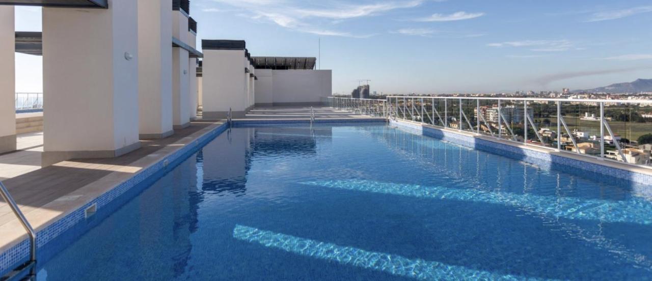 Bonito Apartamento Con Piscina Cerca De La Playa. カネット・デ・ベレンゲル エクステリア 写真
